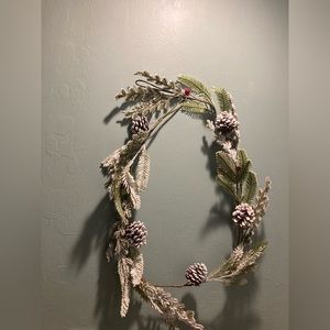 Frosted Pine Cone Artificial Garland 5 ft